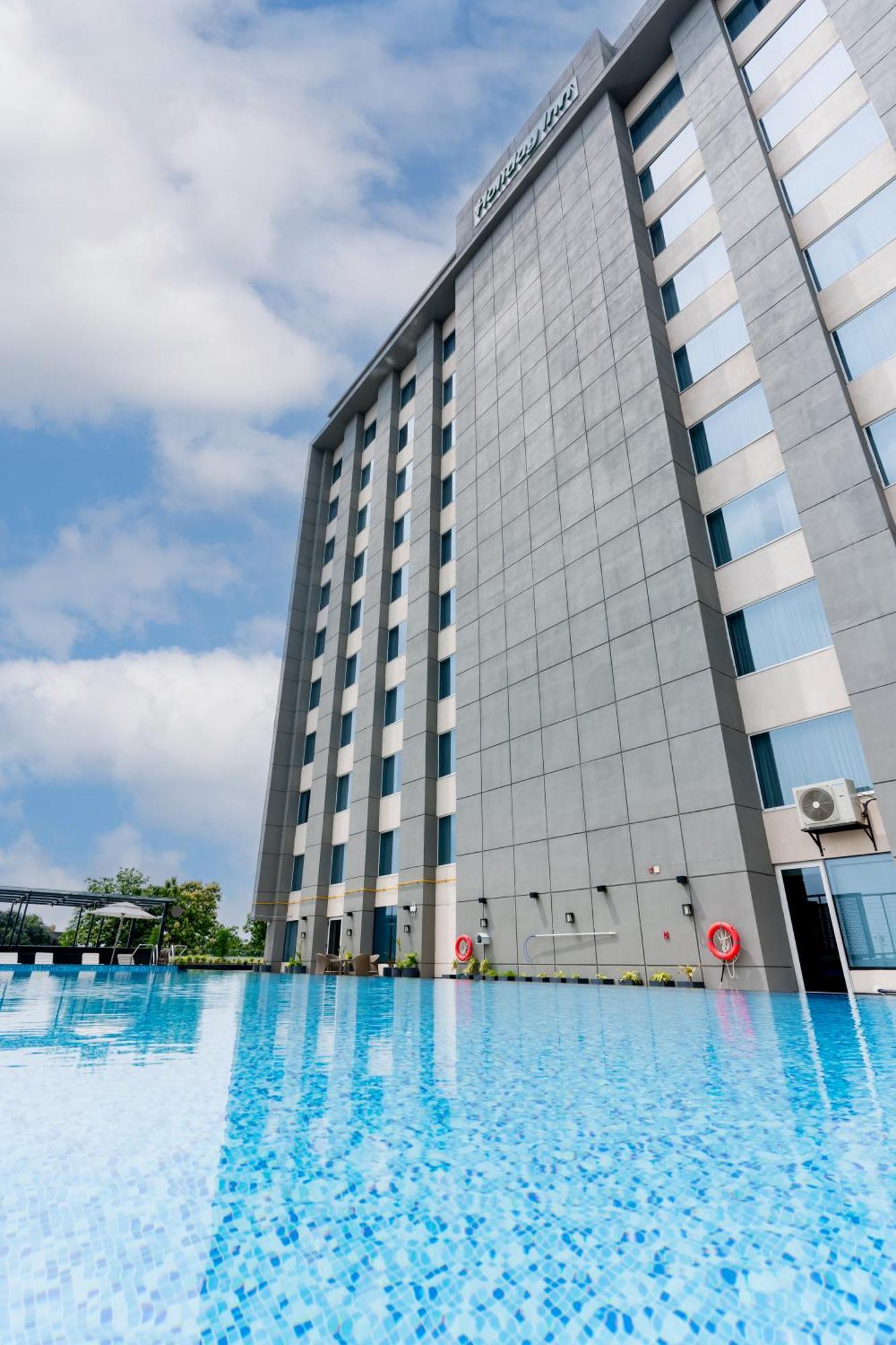 Holiday Inn Lucknow Airport By Ihg Exteriér fotografie