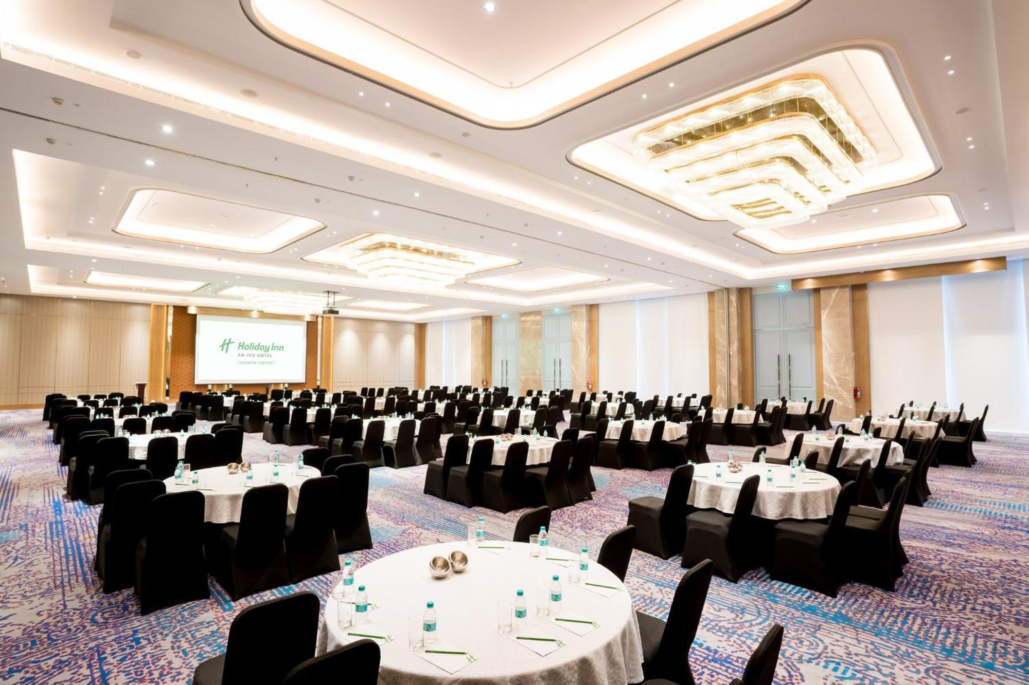 Holiday Inn Lucknow Airport By Ihg Exteriér fotografie